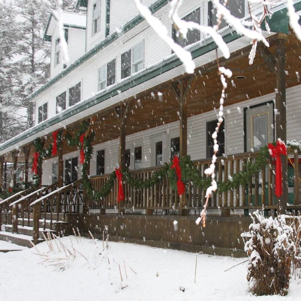 Inn By The River The Forks Exterior photo